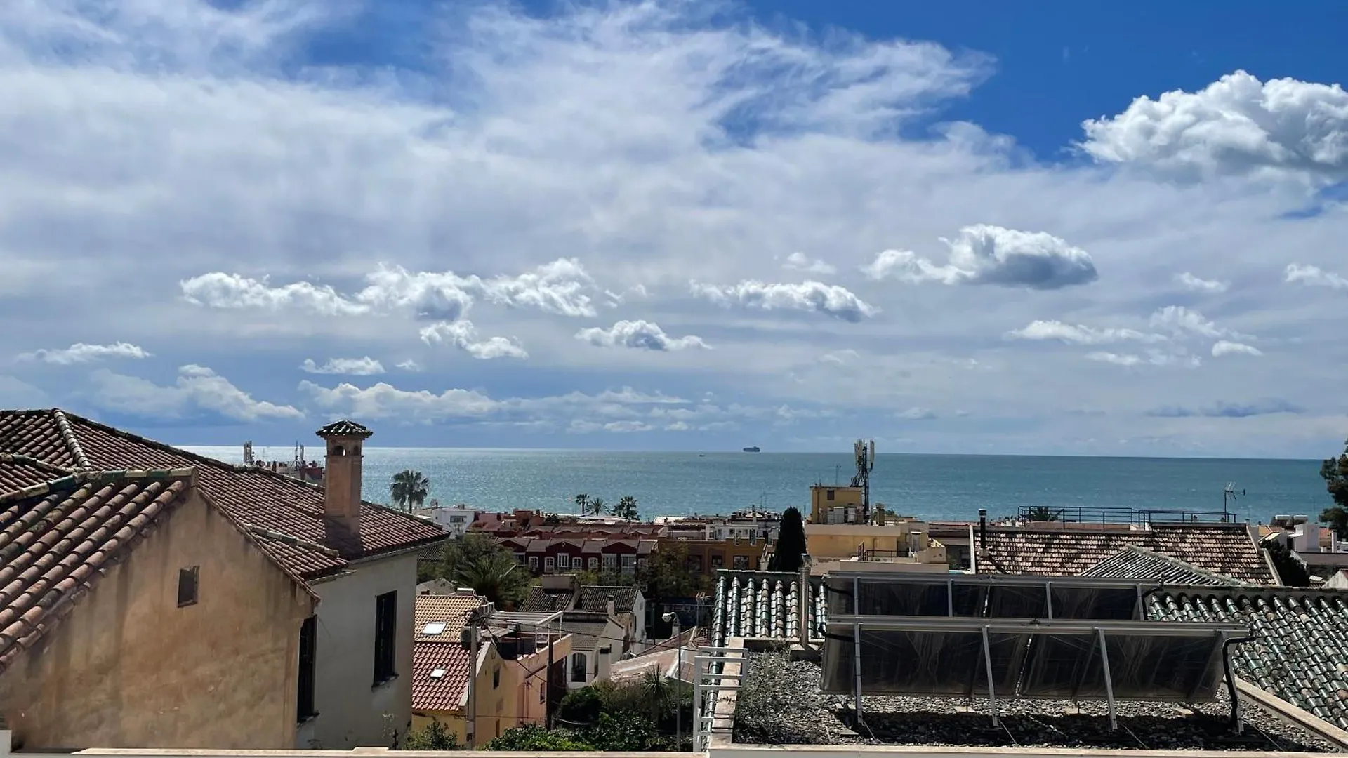 Apartamento Mar De Fondo En Pedregalejo Málaga España